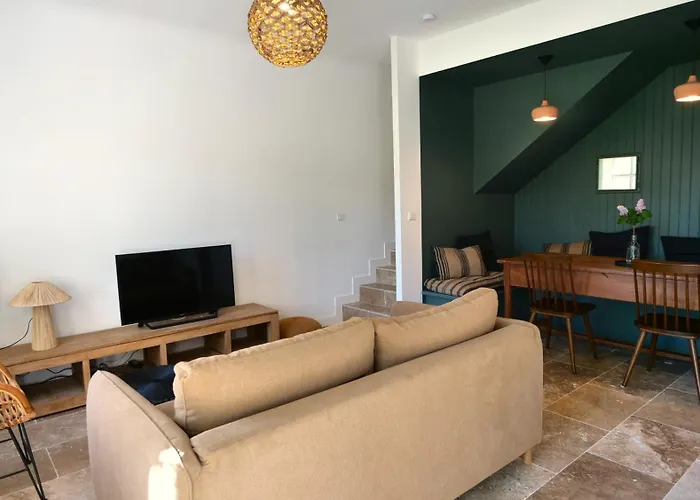 Mas Labrugade * Lebreil