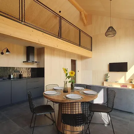 Mas Labrugade Apartment
